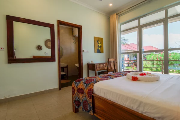 coral-cliff-zanzibar-ocean-view-7