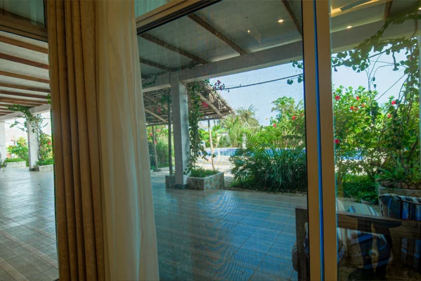 coral-cliff-zanzibar-single-room-3